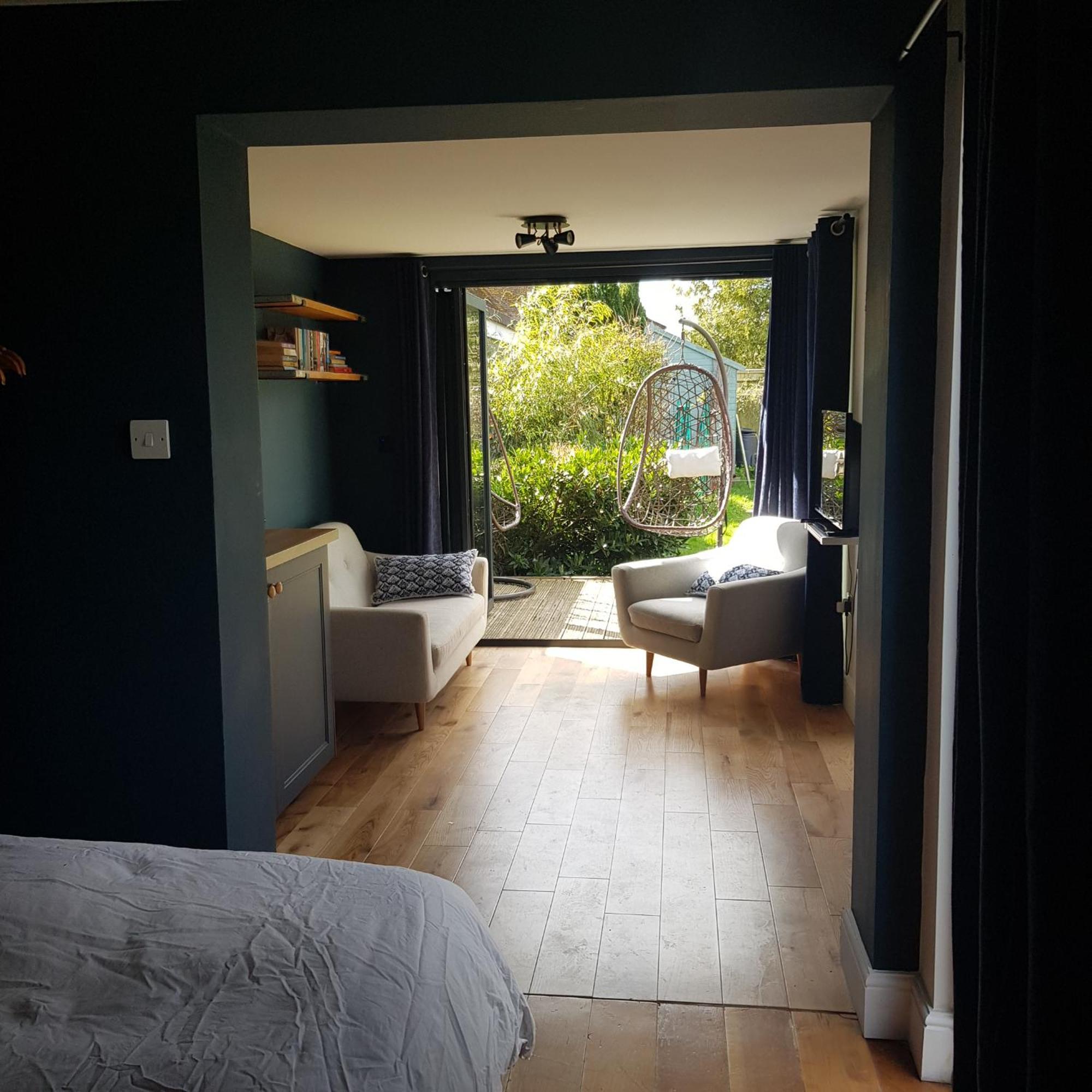 Modern 1-Bed Apartment, Plus Parking, Near Oxford And The Jr 外观 照片